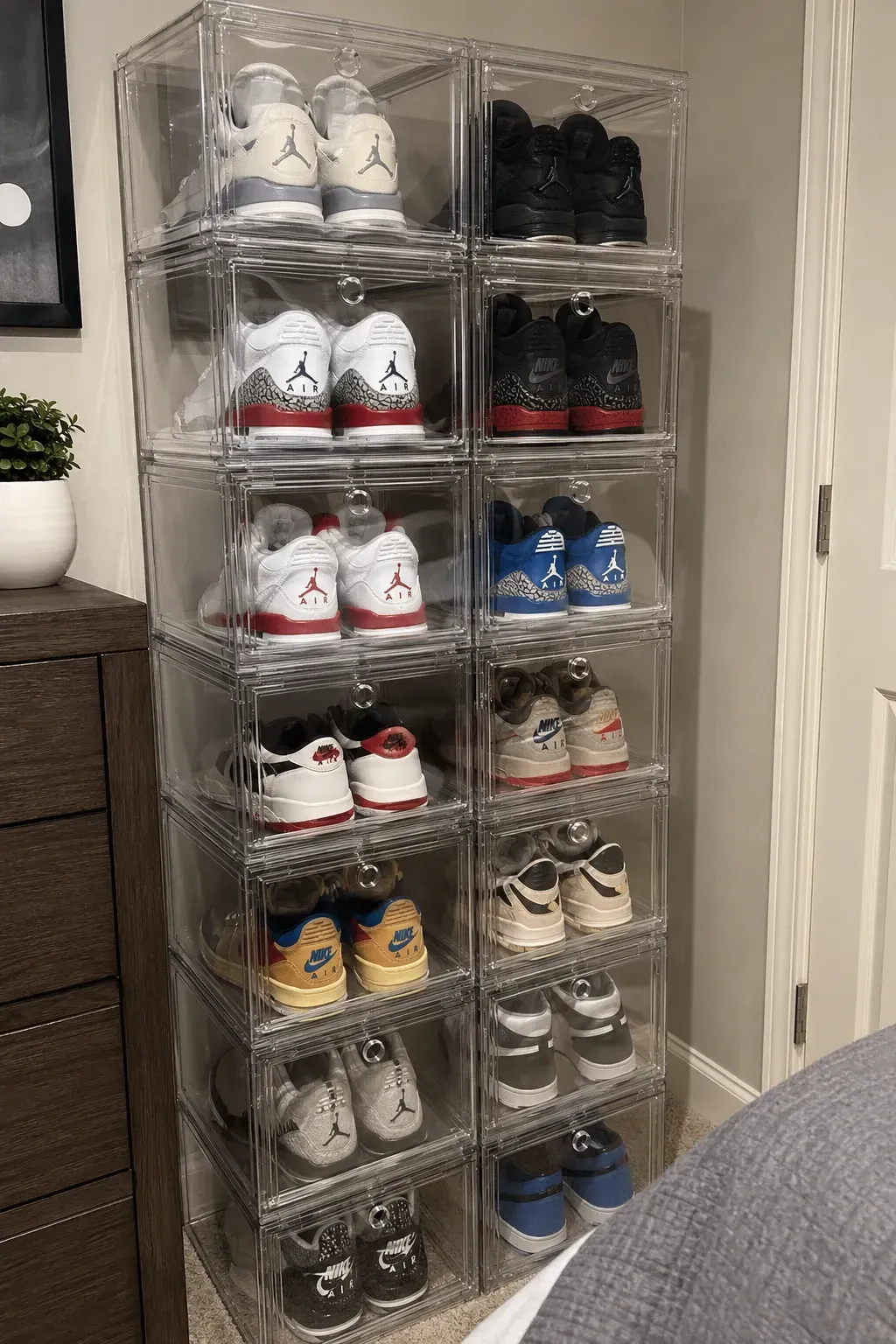shoe storage ottoman in a bedroom
