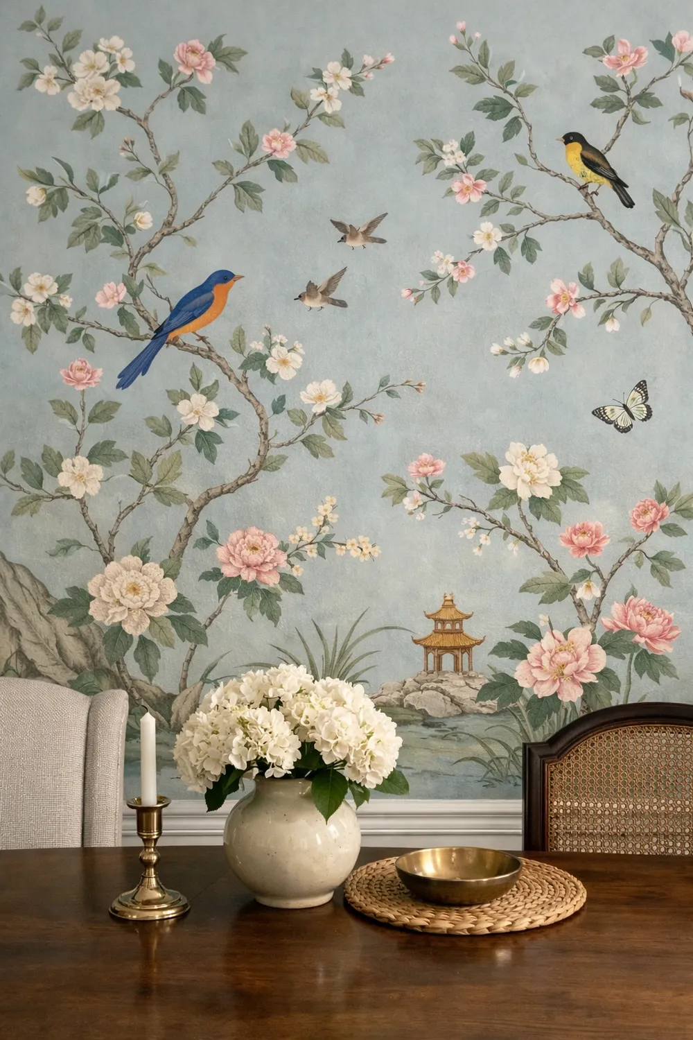 chinoiserie wallpaper in a dining room