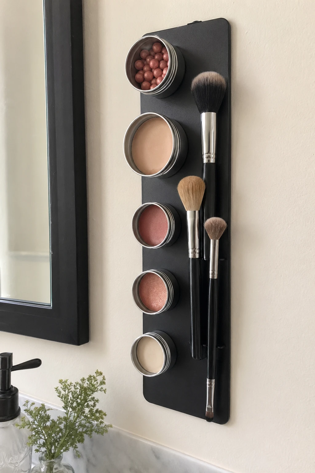 Magnetic Makeup Organizer