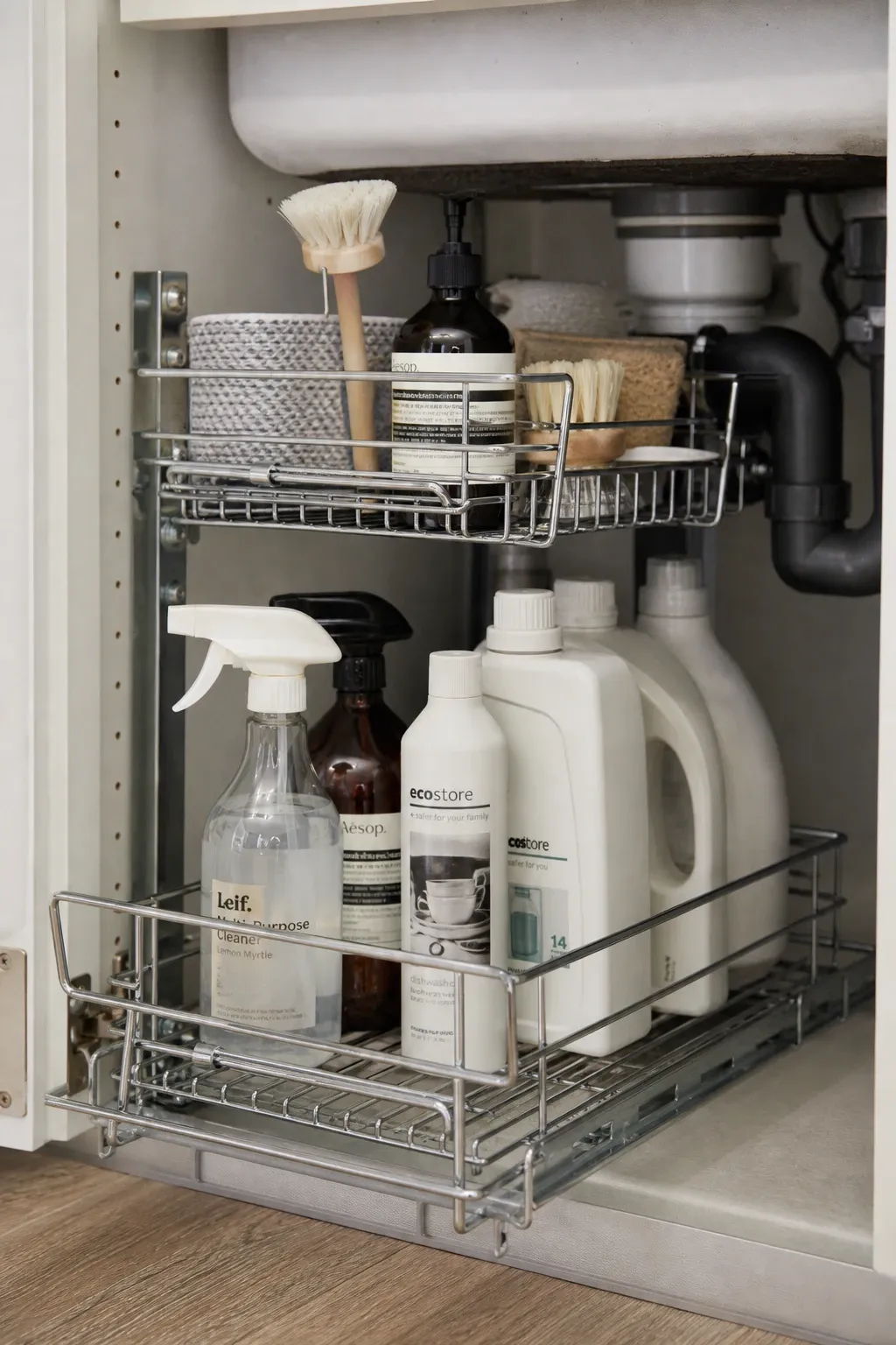 two-level wire baskets
