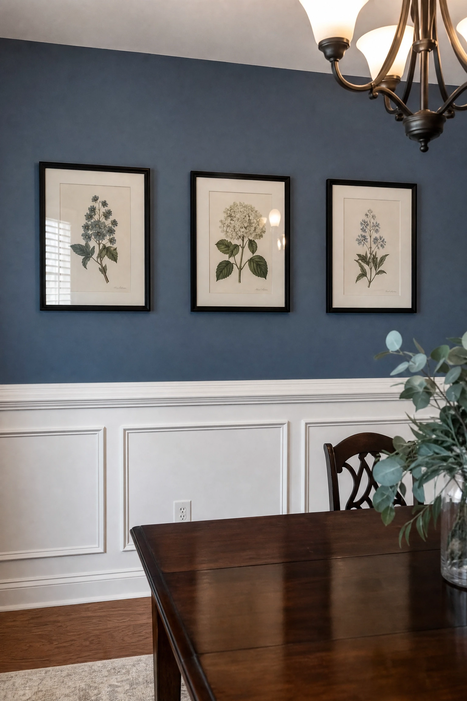 wainscoting with a contrasting upper half in a dining room